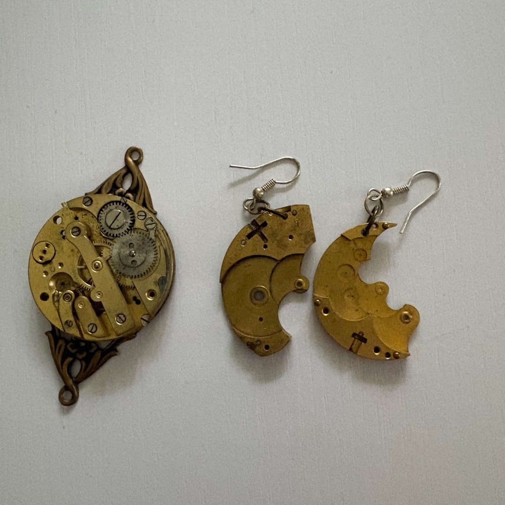 Steampunk-Inspired Gold Watch Movement Earrings and Pendant Set